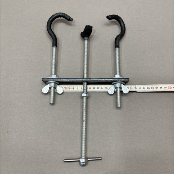 Ast-Zwinge 200