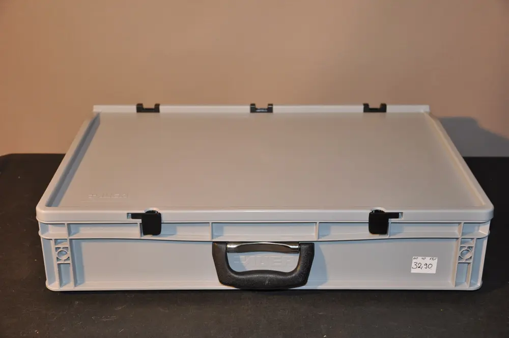 Euro-Werkzeugkoffer 60x40x13,5 - Bonsaiwerkzeuge.de